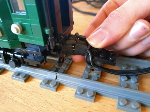 The elctrical coupler coupled with the new Lego coupler